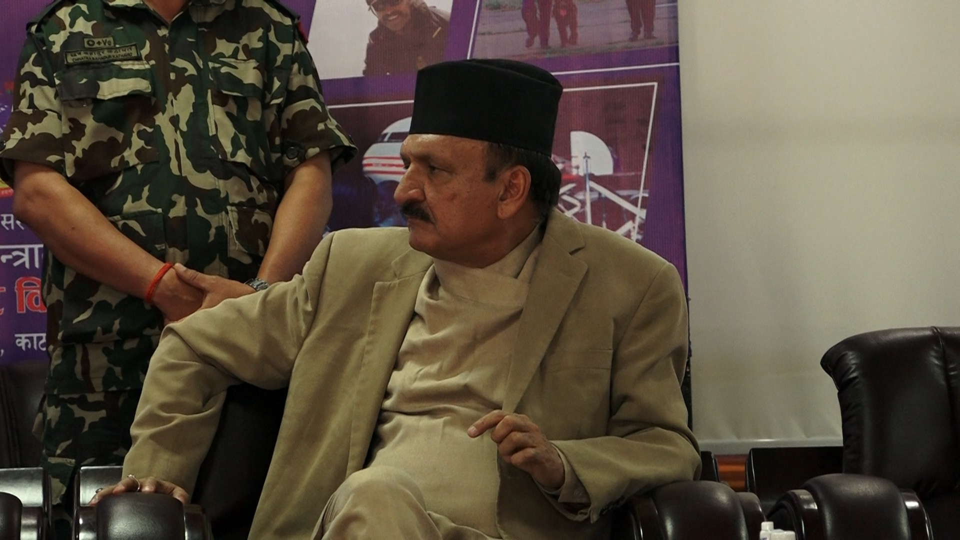 अर्थमन्त्रीलाई वित्त नीति कसिलो र मौद्रिक नीति खुकुलो बनाउन सुझाव